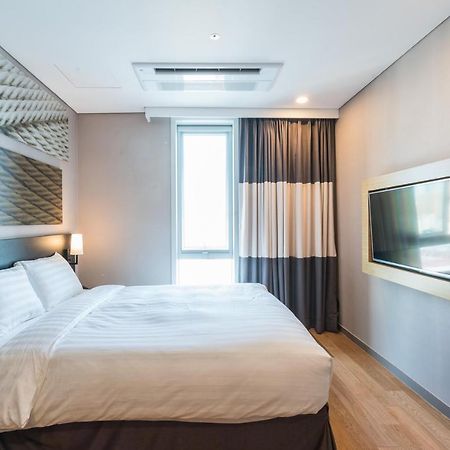 Ibis Ambassador Busan Haeundae Exterior foto
