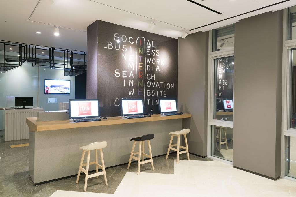 Ibis Ambassador Busan Haeundae Exterior foto