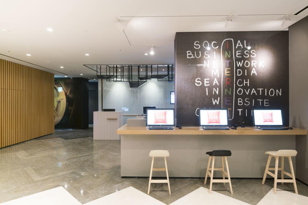 Ibis Ambassador Busan Haeundae Exterior foto